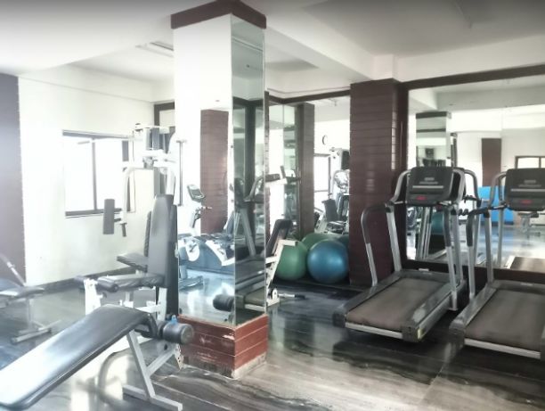 3BHK · Semi Furnished · Apartment