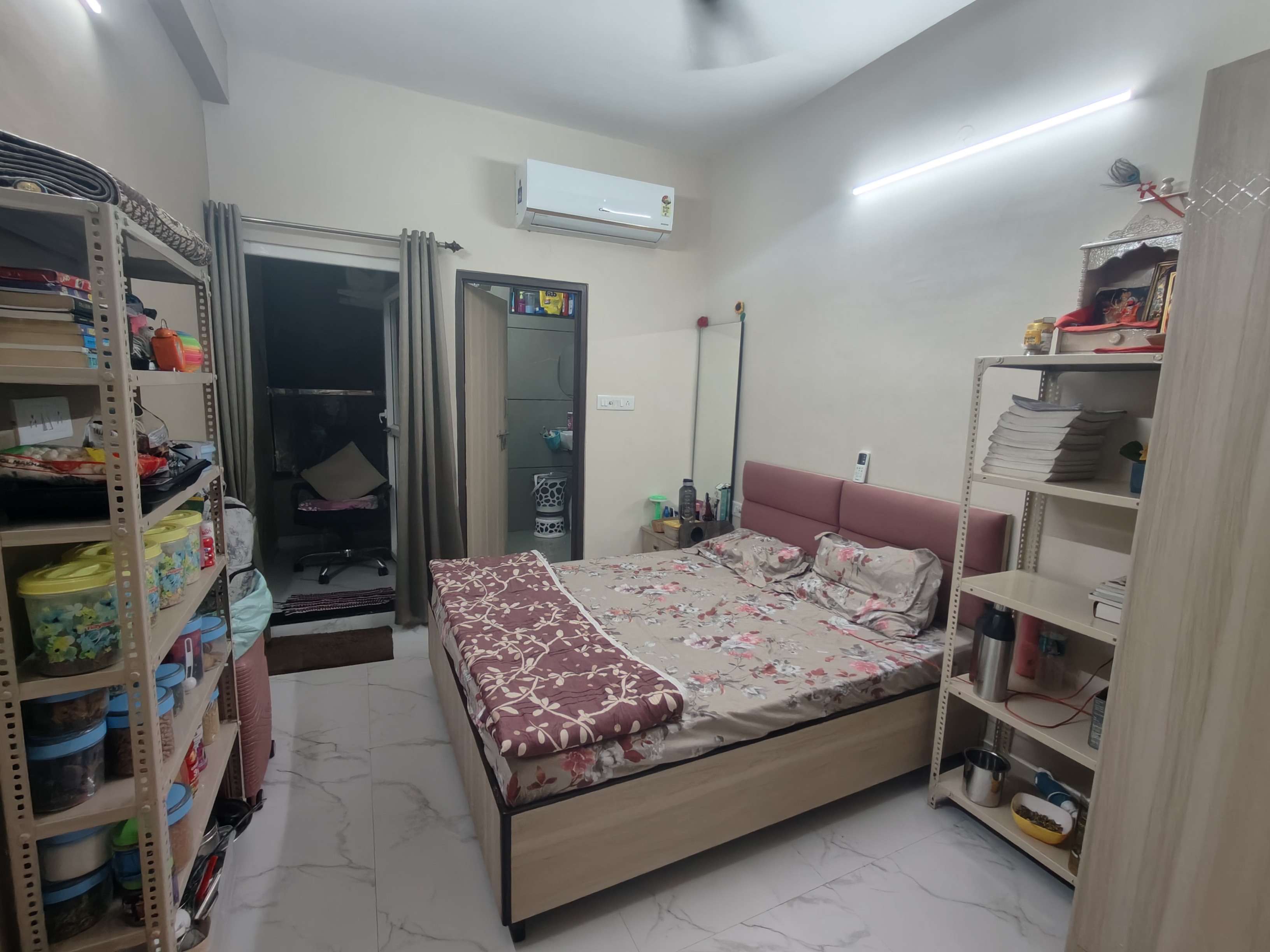 1RK · Semi Furnished