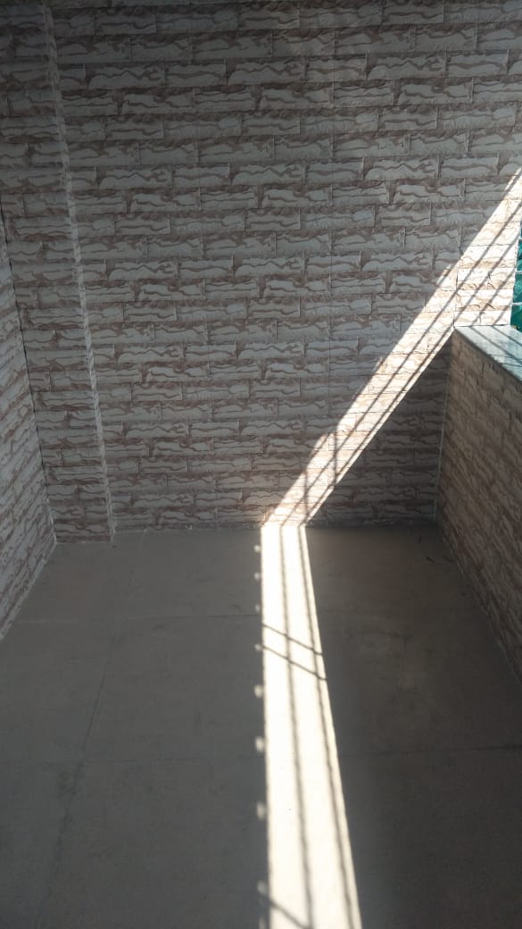 1BHK · Semi Furnished · Apartment