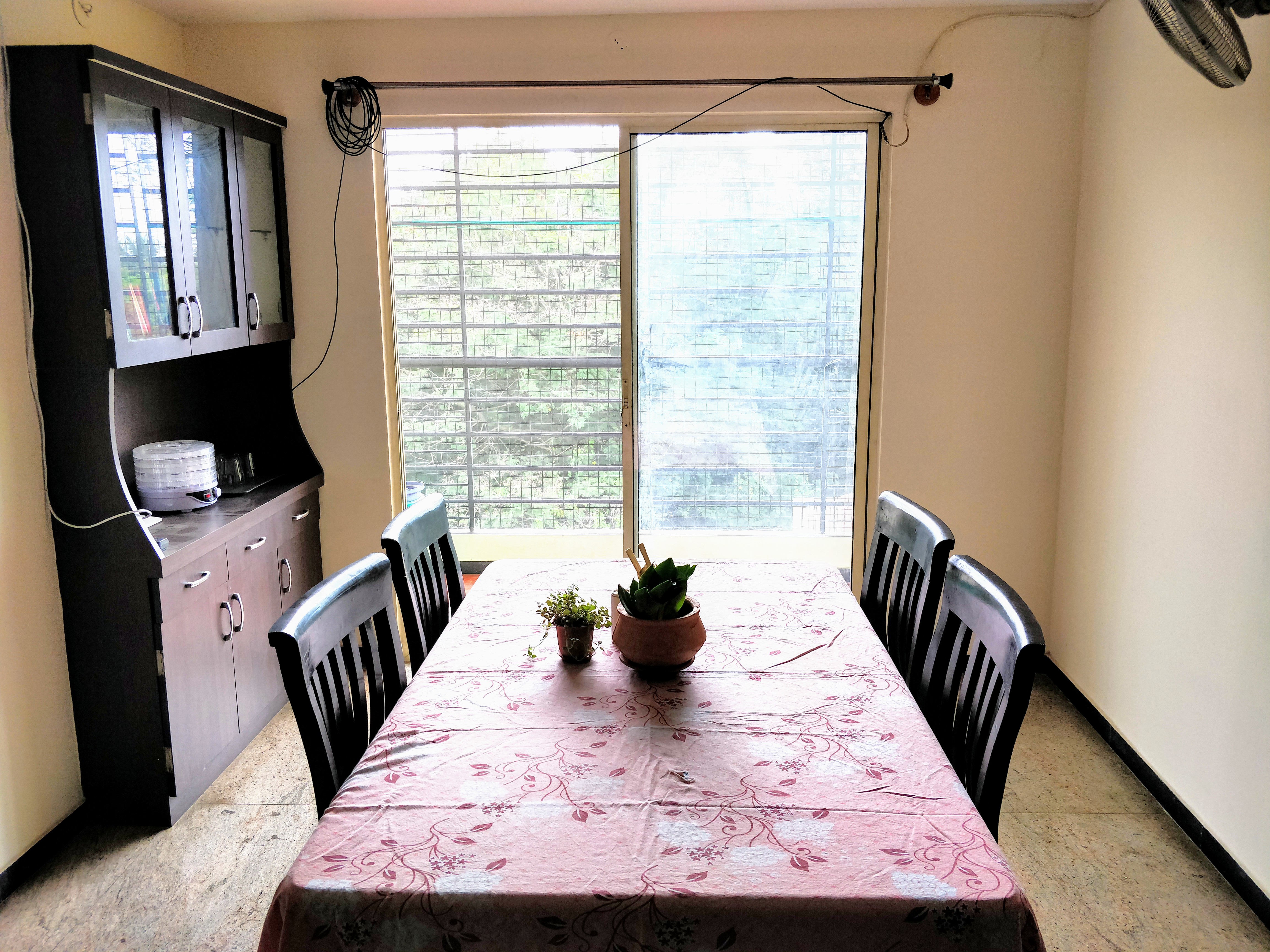 1BHK · Semi Furnished · Apartment