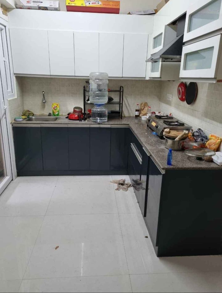 2BHK · Semi Furnished · Apartment