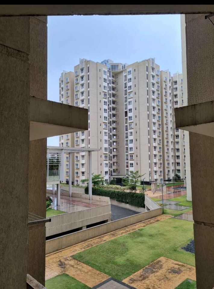 2BHK · Semi Furnished · Apartment
