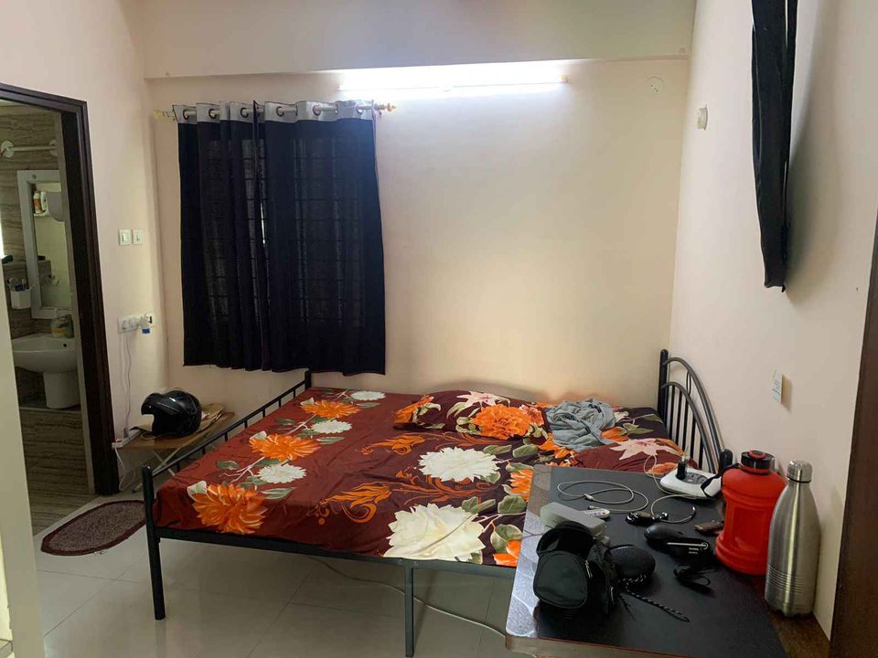 3BHK · Semi Furnished · Apartment