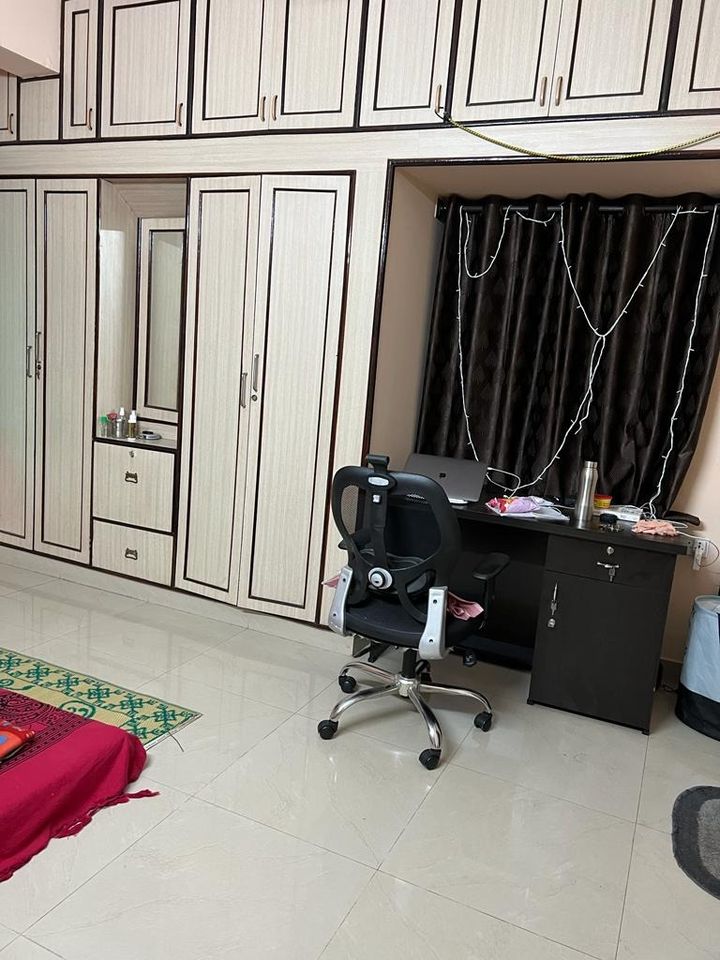 3BHK · Semi Furnished · Apartment