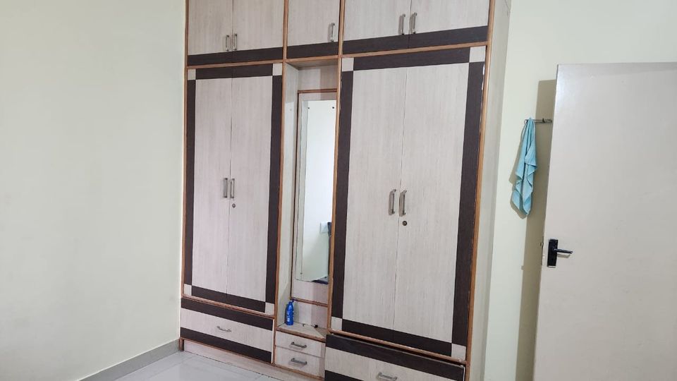 3BHK · Semi Furnished · Apartment