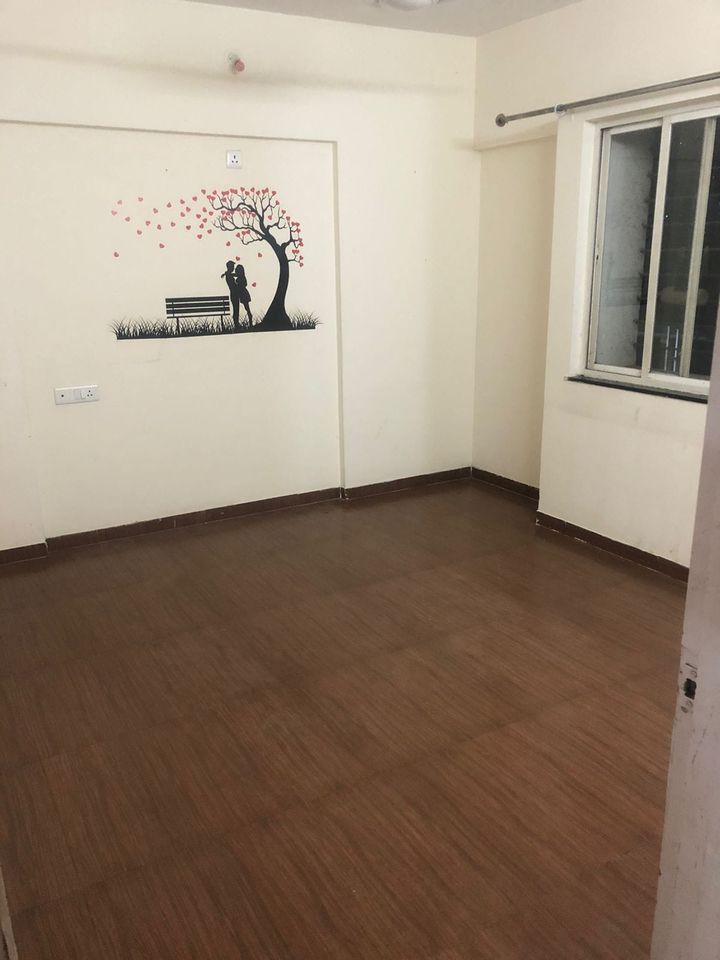 2BHK · Semi Furnished · Apartment
