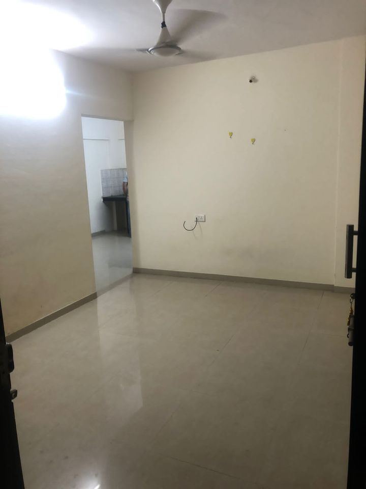 2BHK · Semi Furnished · Apartment