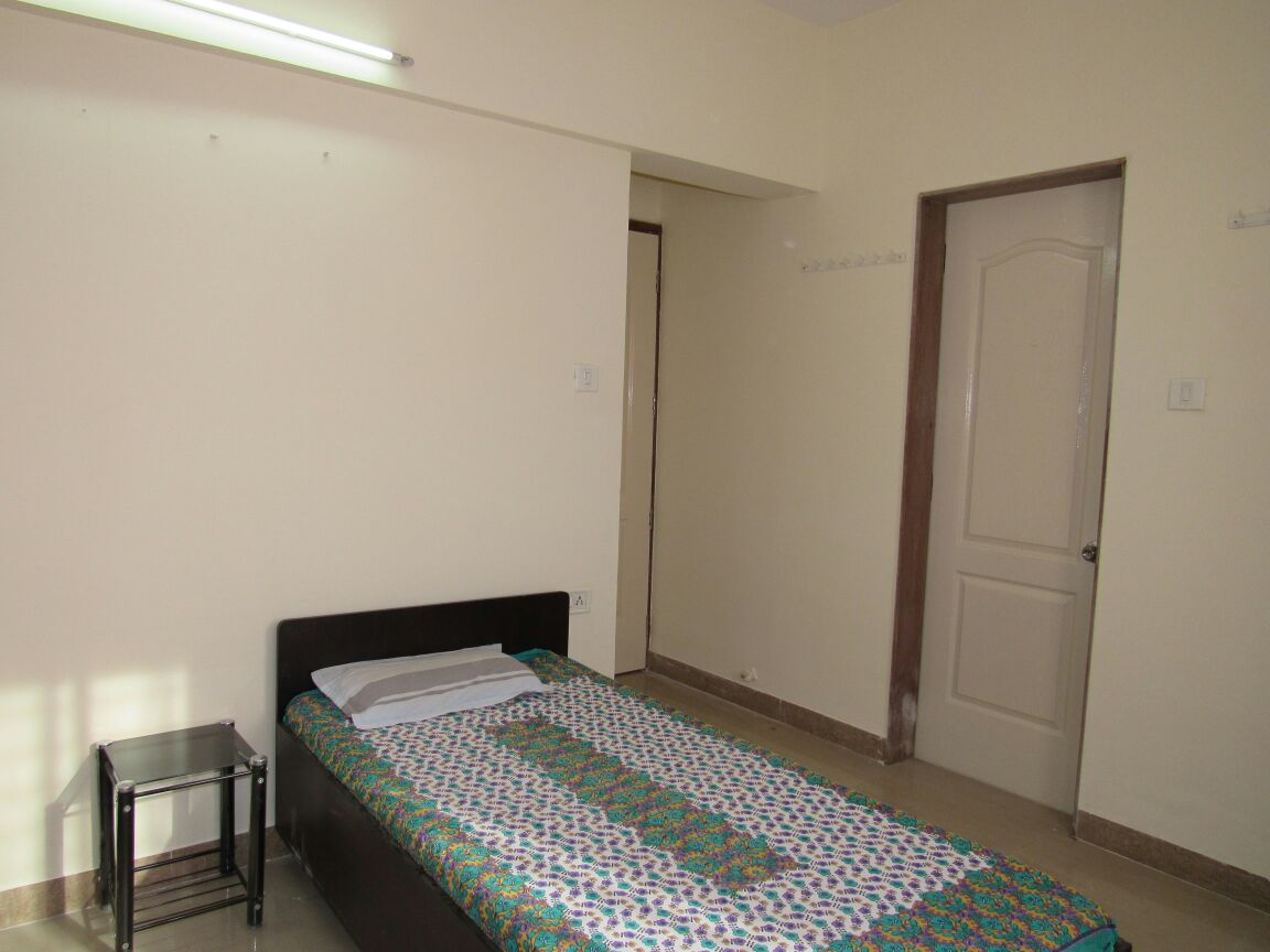 Single Room · Furnished · Apartment