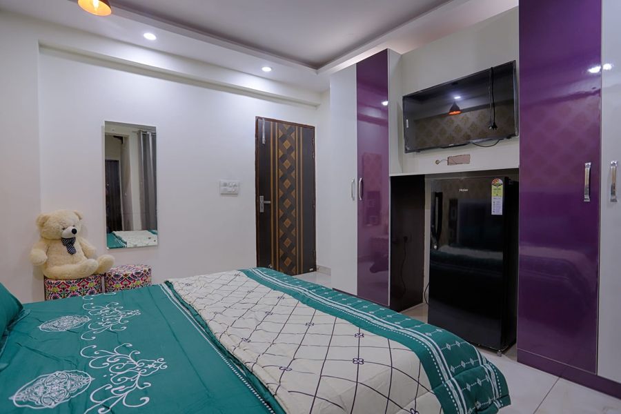 Single Room · Furnished · Apartment