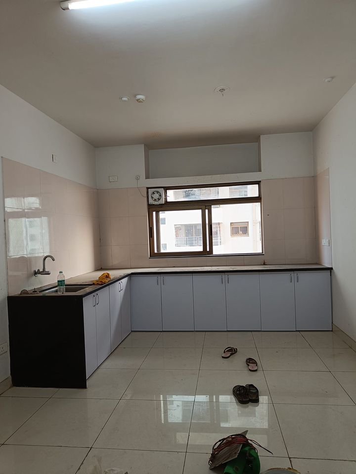 2BHK · Semi Furnished · Apartment