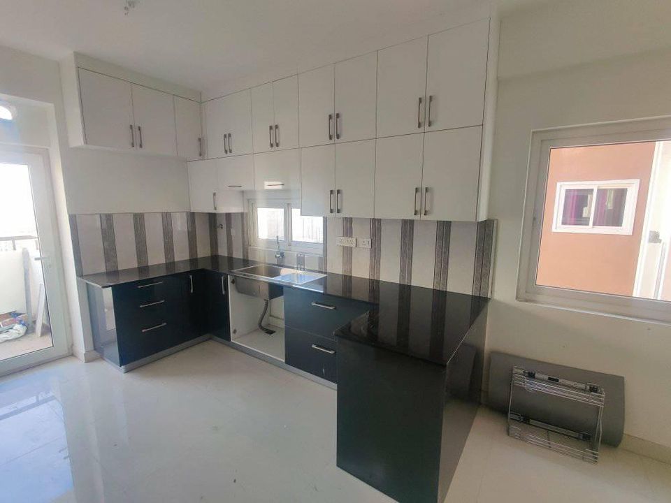 2BHK · Semi Furnished · Apartment