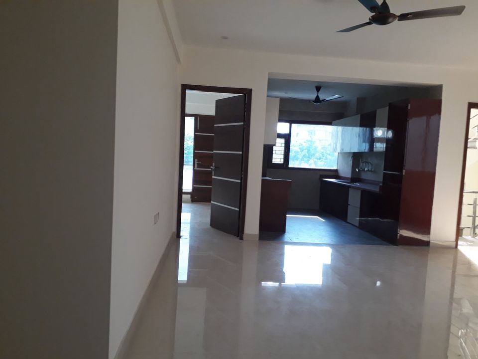 3BHK · Semi Furnished · Apartment
