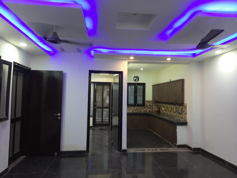 3BHK · Semi Furnished · Apartment