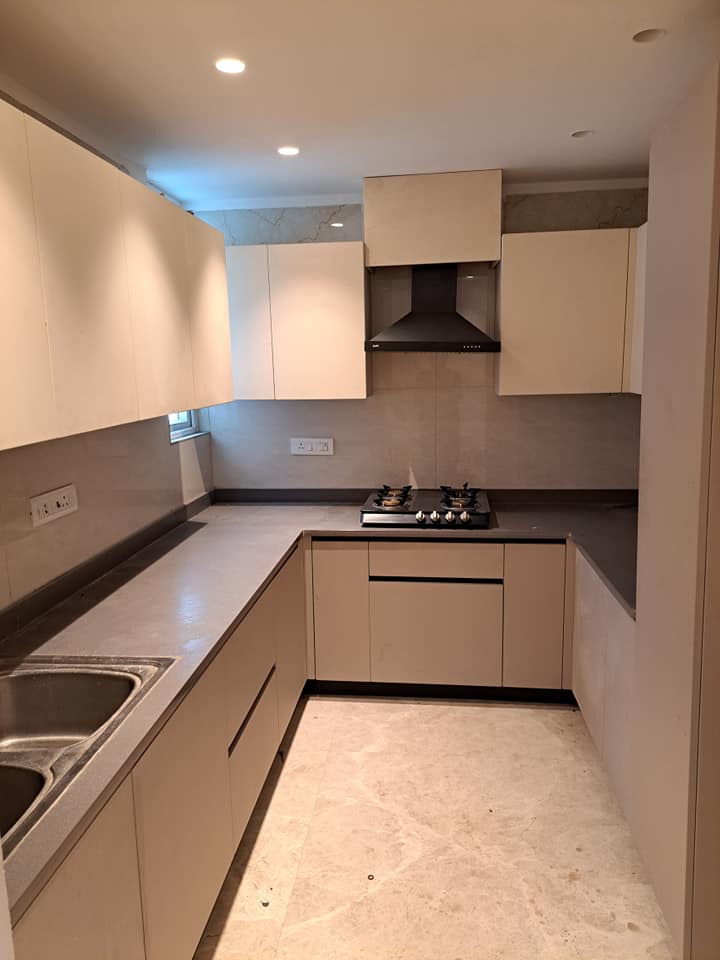 3BHK · Semi Furnished · Apartment