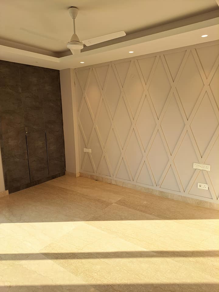 3BHK · Semi Furnished · Apartment