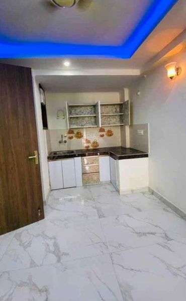 1BHK · Semi Furnished · Apartment