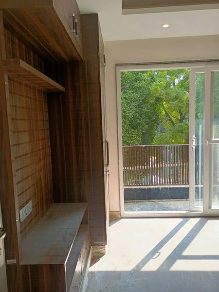 2BHK · Semi Furnished · Apartment
