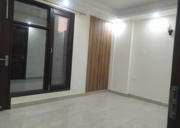 3BHK · Semi Furnished · Apartment
