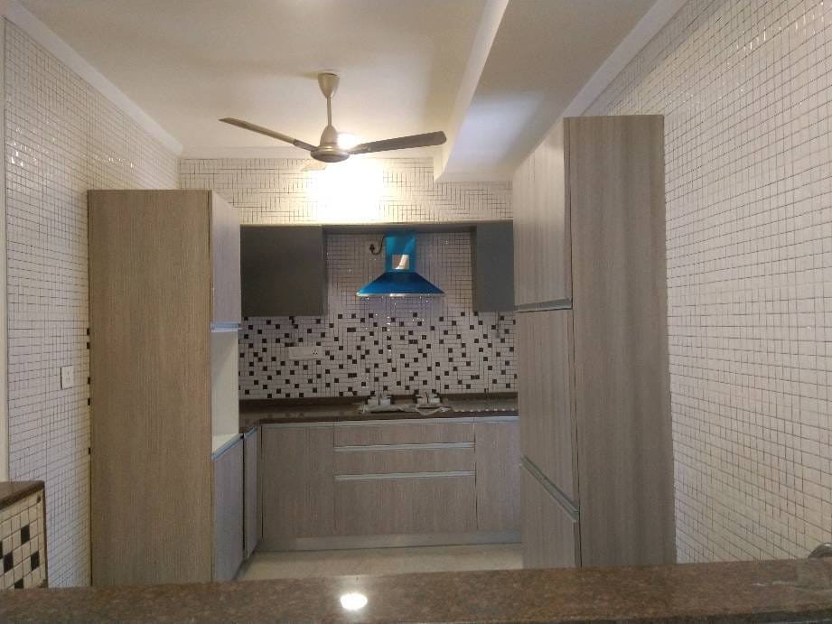 2BHK · Semi Furnished · Apartment