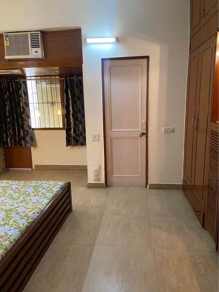 Single Room · Furnished · Apartment
