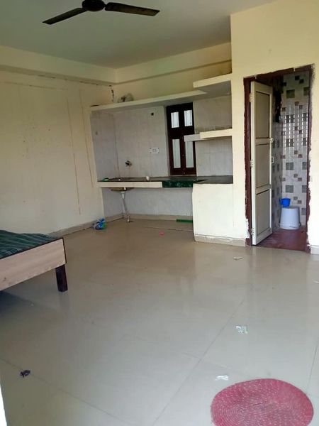 1RK · Semi Furnished · Apartment
