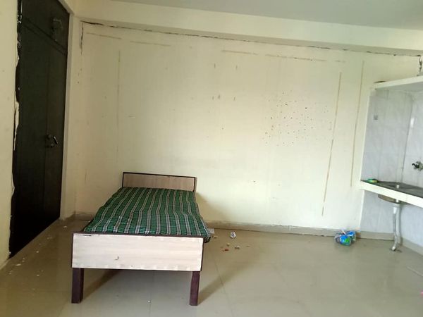 1RK · Semi Furnished · Apartment