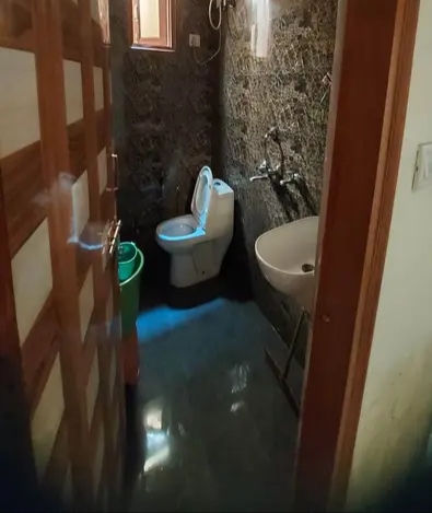 1BHK · Semi Furnished · Apartment