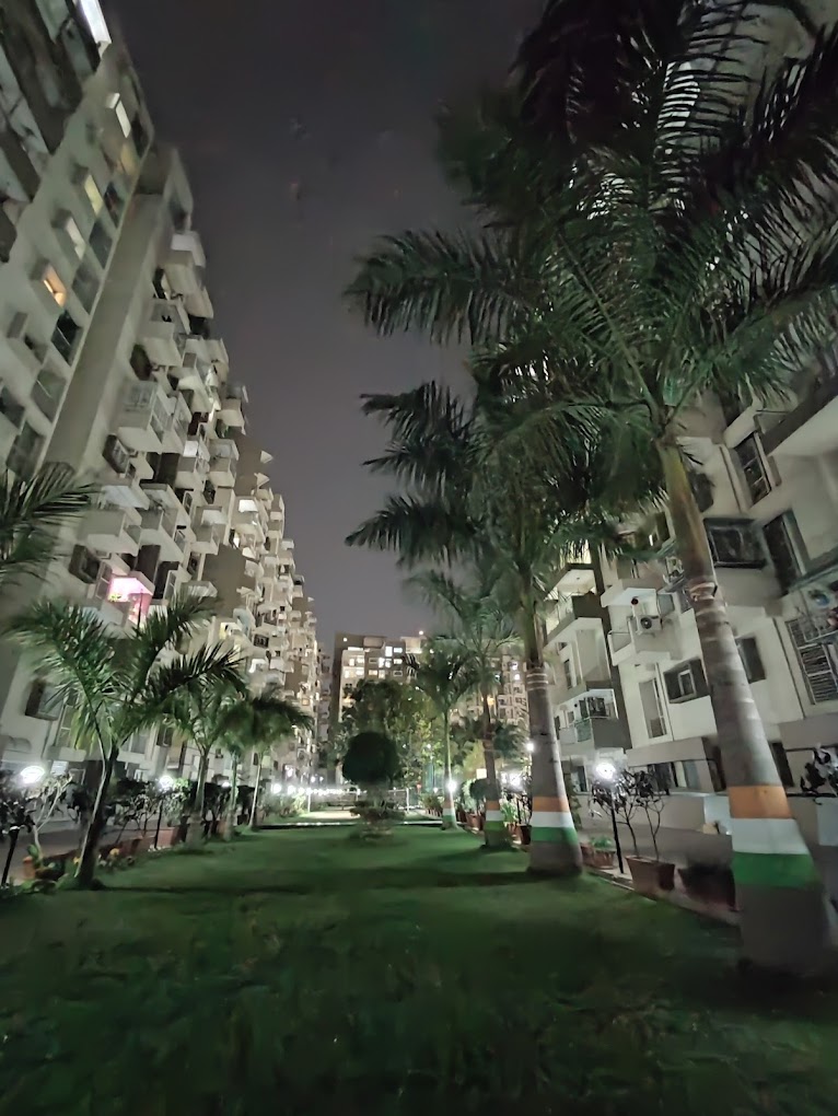 1BHK · Semi Furnished · Apartment