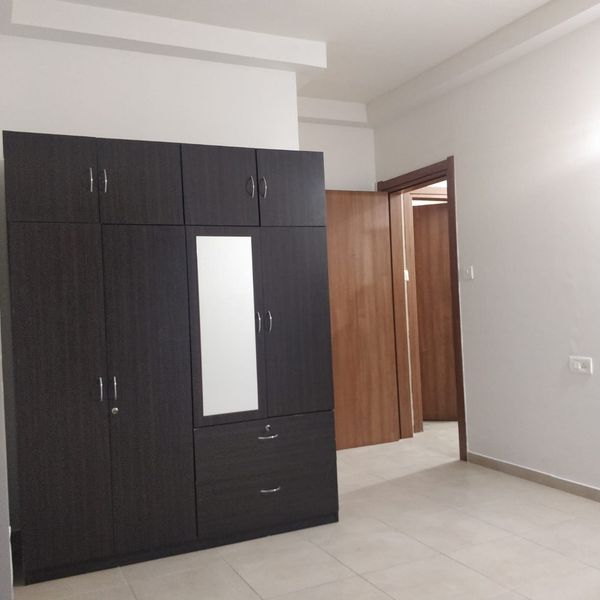 2BHK · Semi Furnished · Apartment