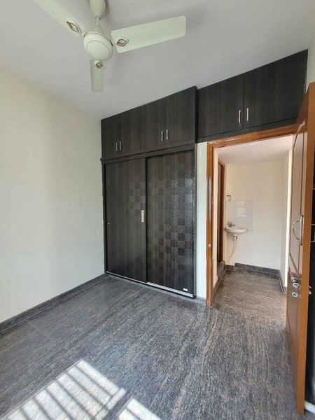 1BHK · Semi Furnished · Apartment