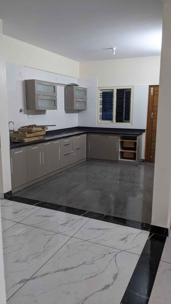 3BHK · Semi Furnished · Apartment
