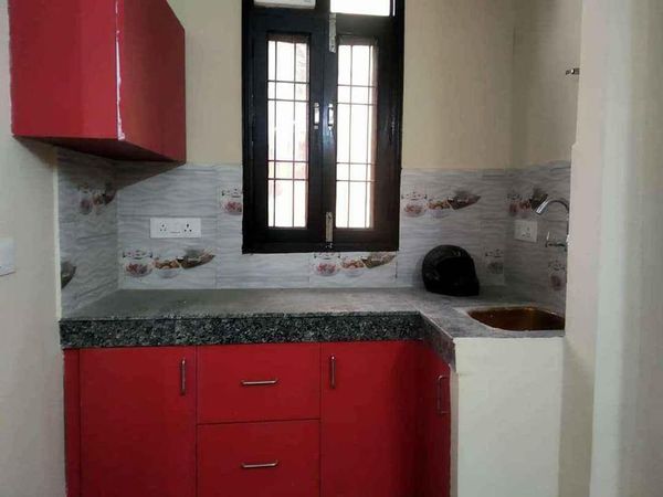 1BHK · Semi Furnished · Apartment