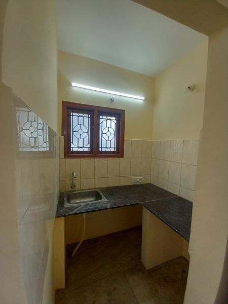 1RK · Semi Furnished · Apartment