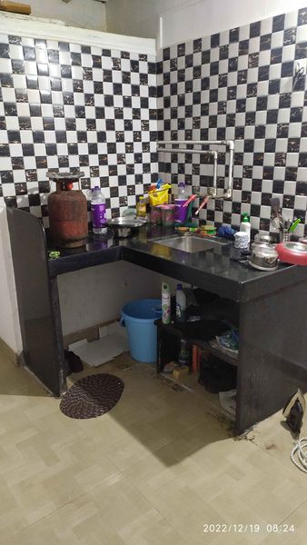 Single Room · Semi Furnished · Apartment