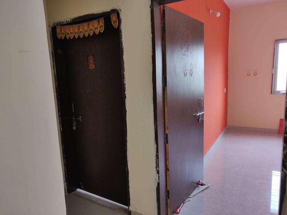 Single Room · Unfurnished · Apartment
