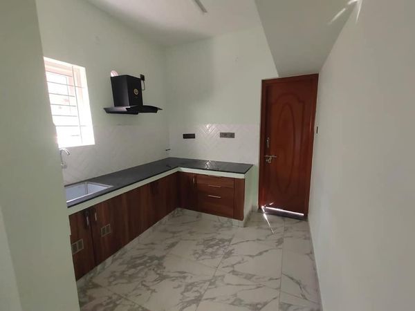 1BHK · Semi Furnished · Apartment