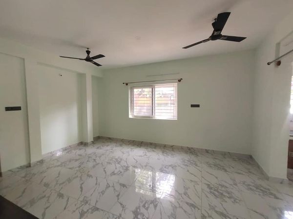 1BHK · Semi Furnished · Apartment