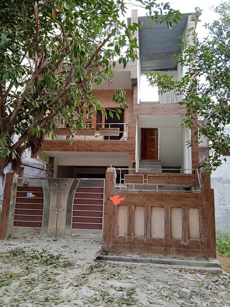 2BHK · Semi Furnished · House/Villa