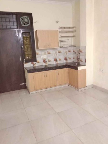 1BHK · Semi Furnished · Apartment