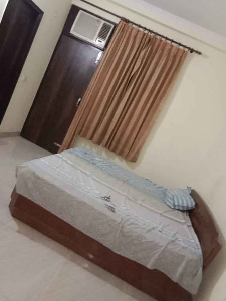 1BHK · Semi Furnished · Apartment