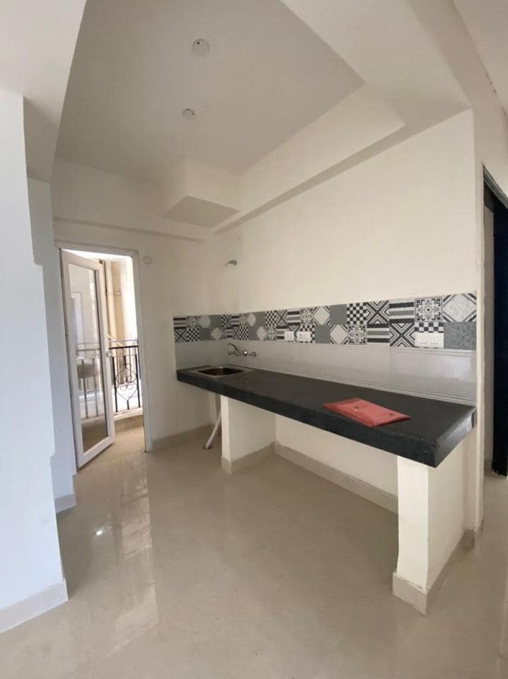 2BHK · Semi Furnished · Apartment