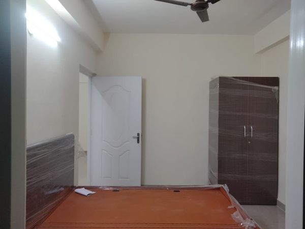 2BHK · Semi Furnished · Apartment