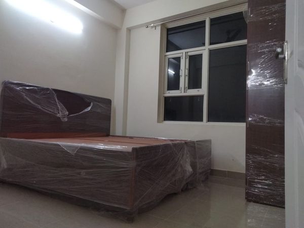 2BHK · Semi Furnished · Apartment