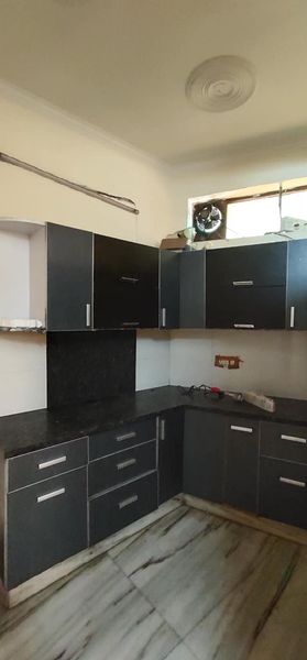 1BHK · Semi Furnished · Apartment