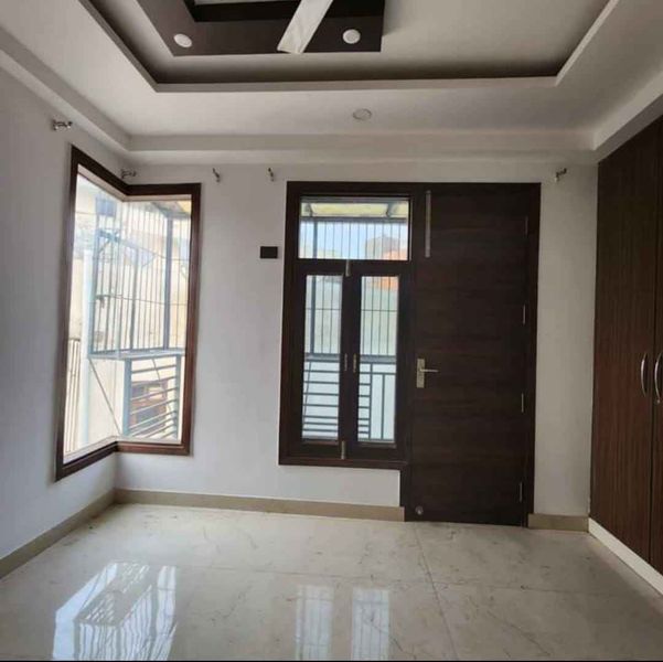 2BHK · Semi Furnished · Apartment