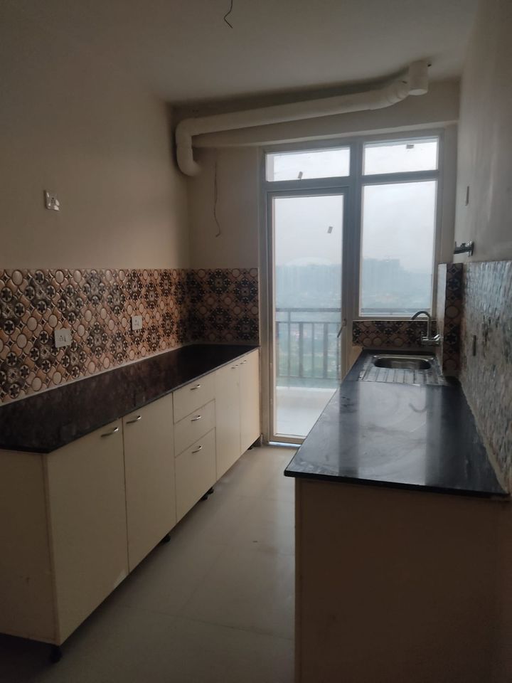2BHK · Semi Furnished · Apartment