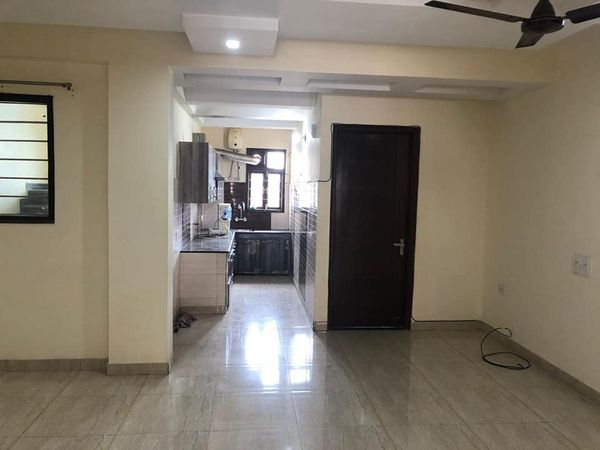 3BHK · Semi Furnished · Apartment