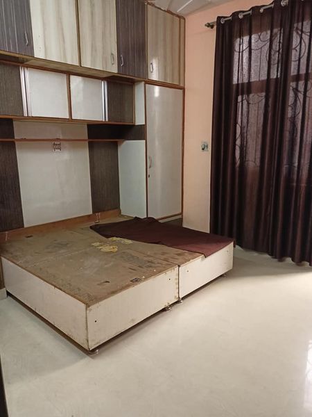 2BHK · Semi Furnished · Apartment