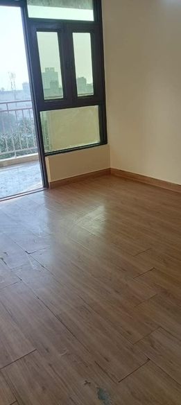3BHK · Semi Furnished · Apartment
