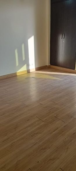 3BHK · Semi Furnished · Apartment